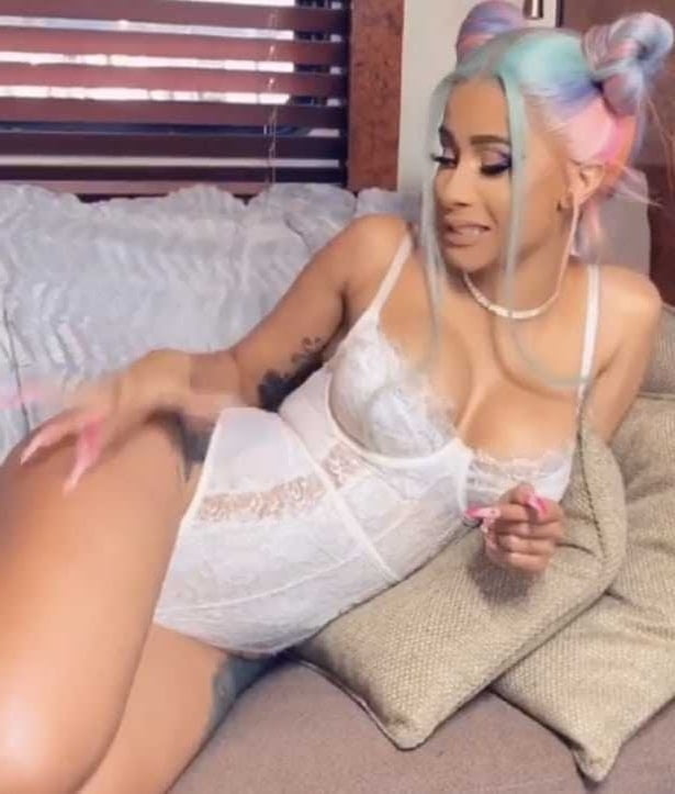 Ich liebe Cardi B 1
 #93706424