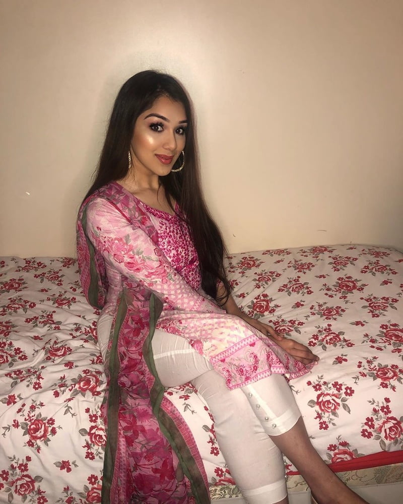 Hot pakistani donne sexy paki
 #99482619