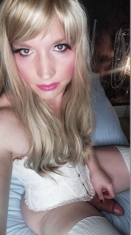 Mujeres trans
 #92332588