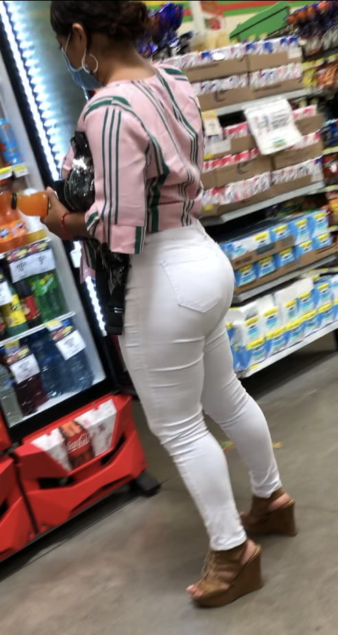 BIG ASS IN WHITE JEANS #91578652