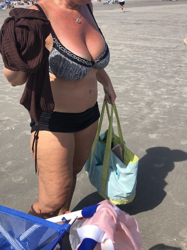 Big Tits Tiny Nipples Mature MILF Wife #98294043