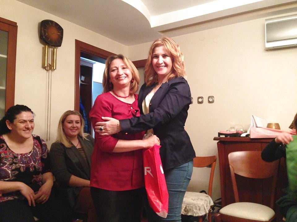 Türkische Mutter Mutter olgun hijab
 #81973807