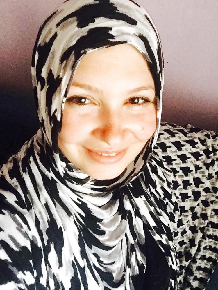 Türkische Mutter Mutter olgun hijab
 #81973819