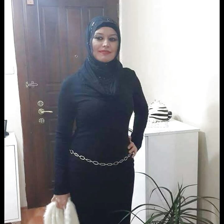 Türkische Mutter Mutter olgun hijab
 #81973891