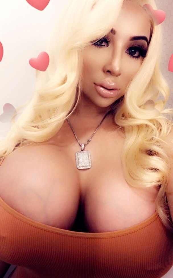 Ms Palomares desnuda #108364928