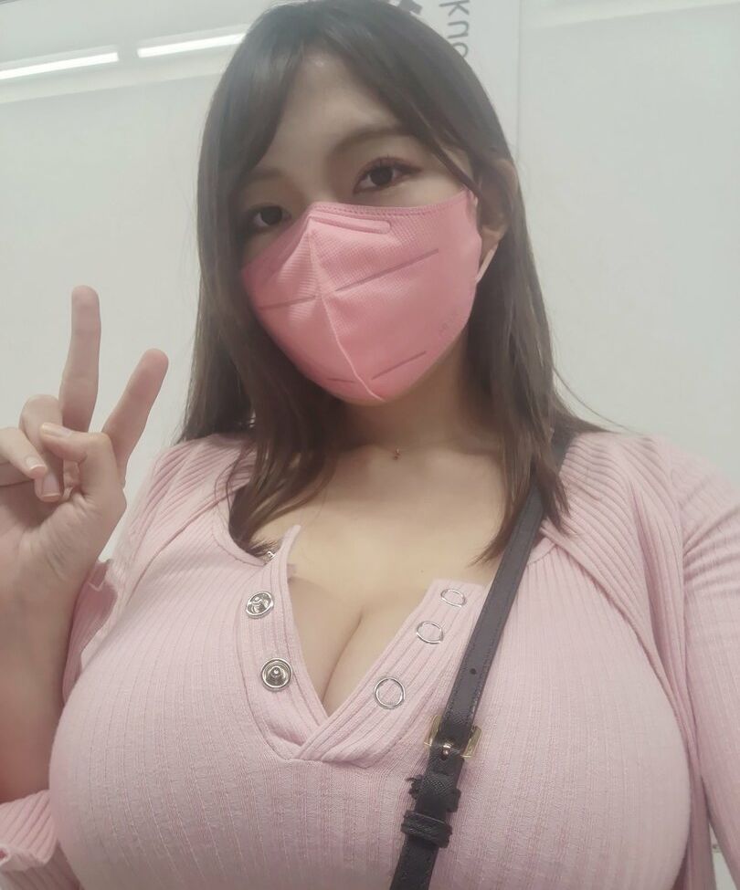 Velvet_7 desnuda #108027097