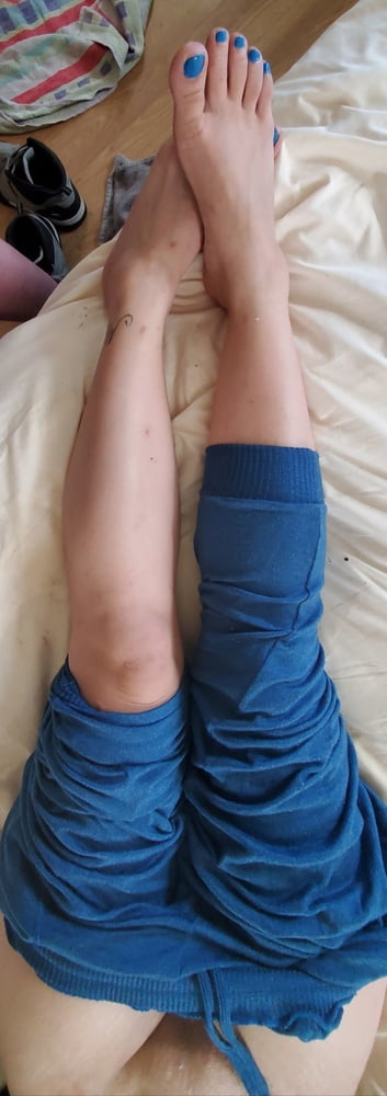 SEXY SLUTSの足とマンコ 2
 #85195447