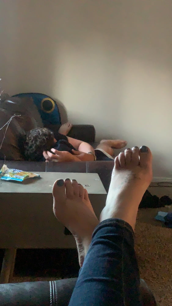 SEXY SLUTSの足とマンコ 2
 #85197834