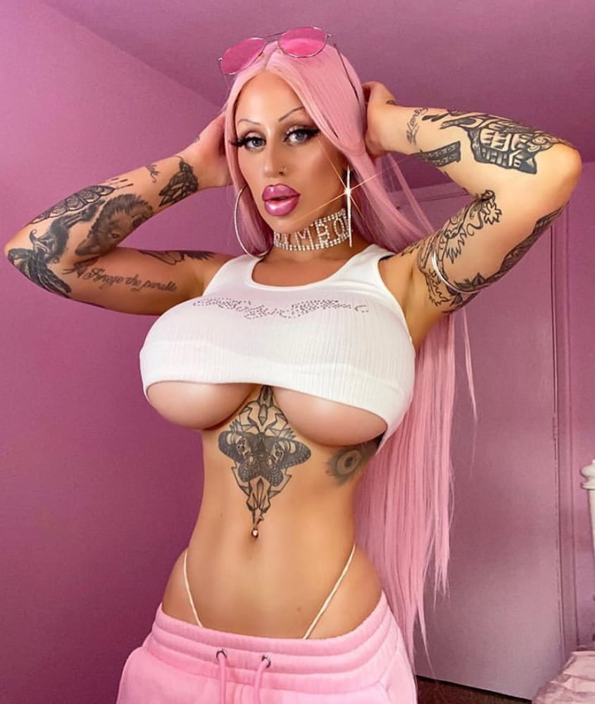 ただのおっぱいとおばさん1
 #87784165