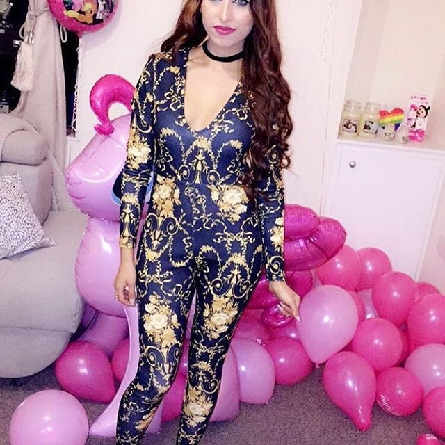 Paki slut nadia da bradford pakistani puttana
 #104833177