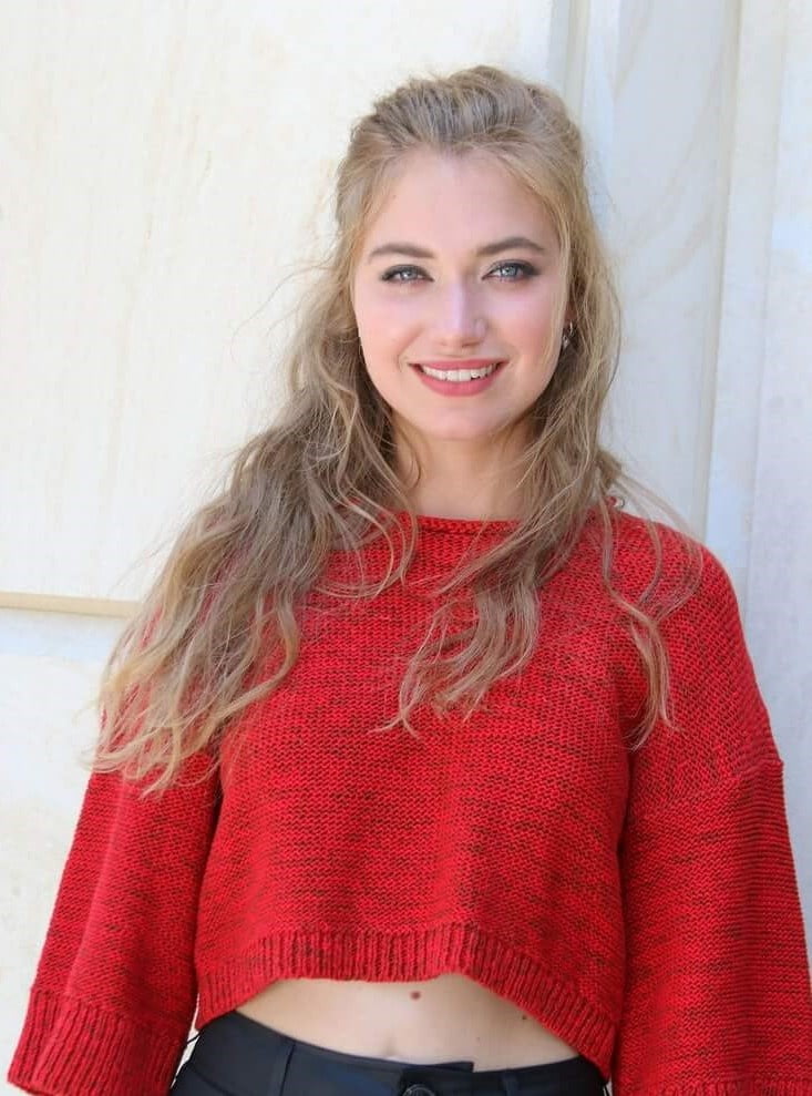 Imogen Poots the perfect woman exists #89422174