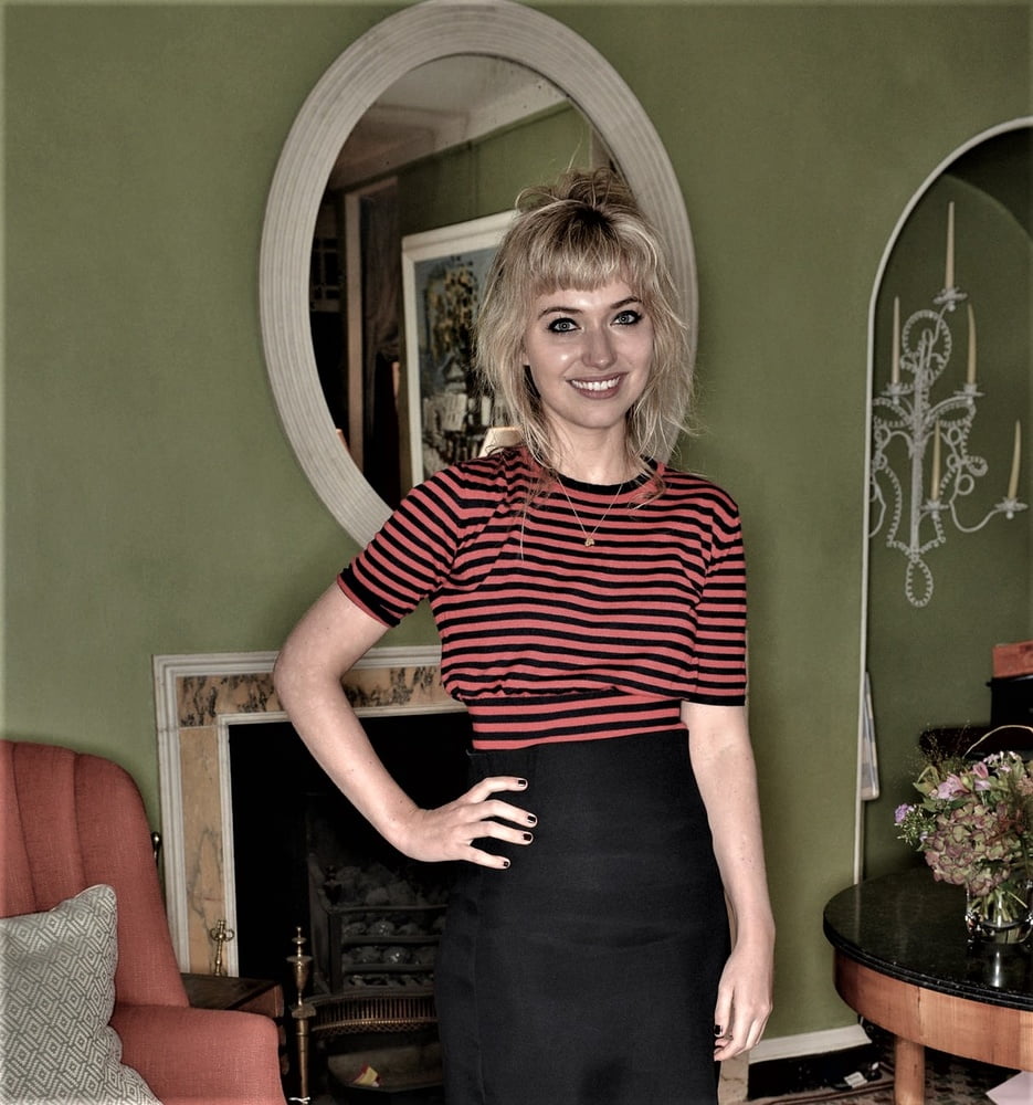 Imogen Poots the perfect woman exists #89422273