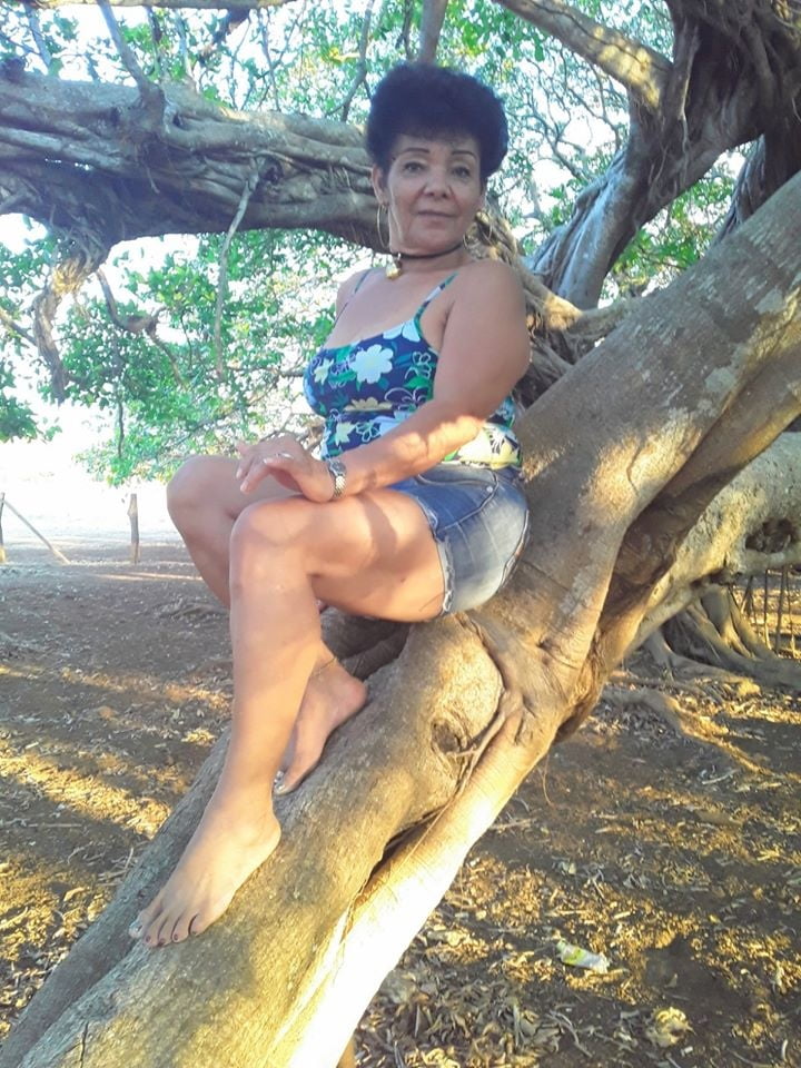 Sandra ramos nonna matura
 #98596038