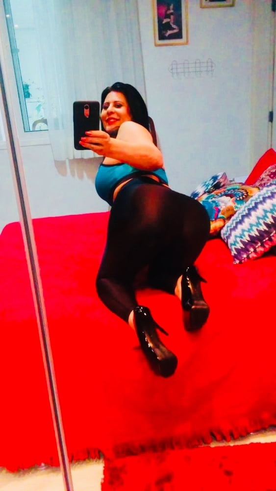 suegra cachonda #92480454