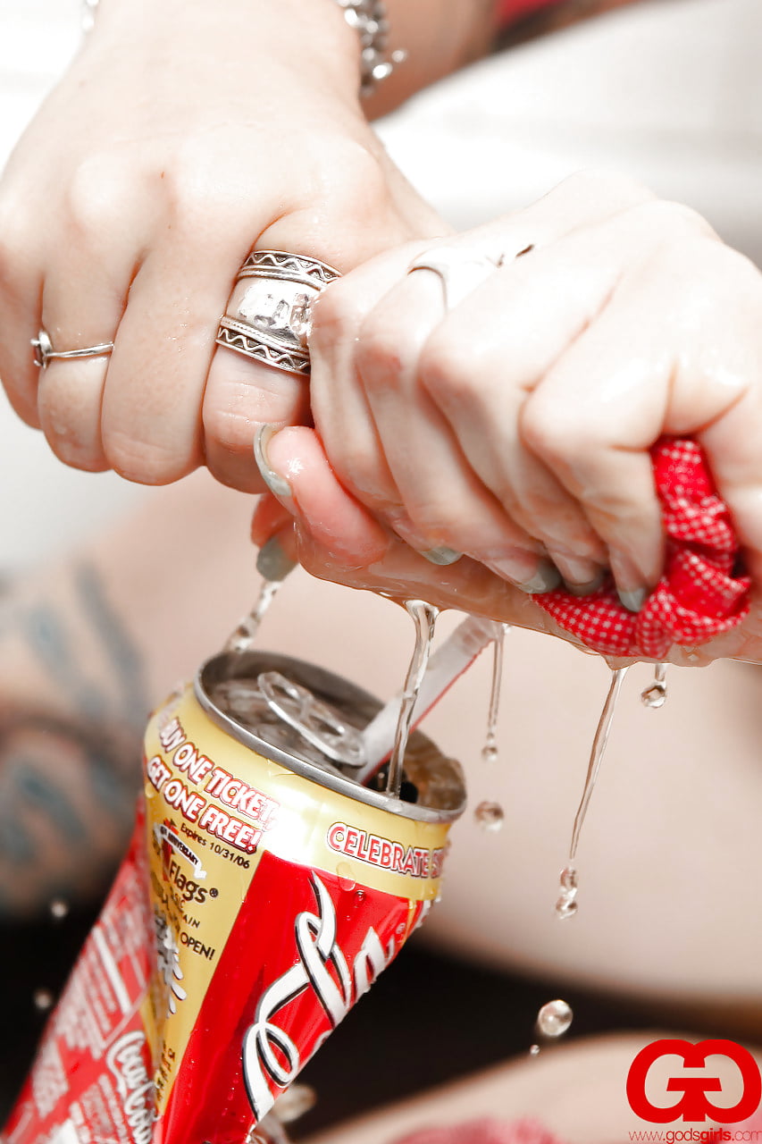 CocaCola from web #106649083