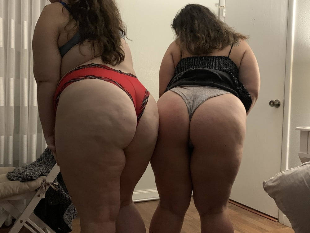 Yet more random babes! #93995372