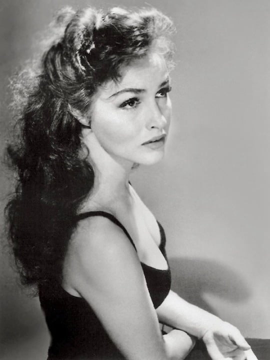 Julie Newmar, attrice vintage
 #94716637