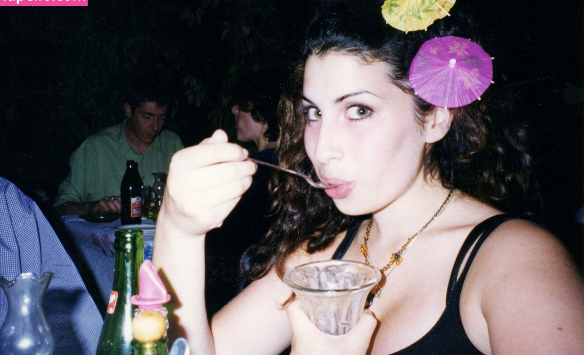 Amy Winehouse nuda #109373324