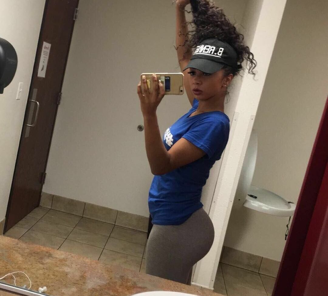 Brittany Renner nude #109434247