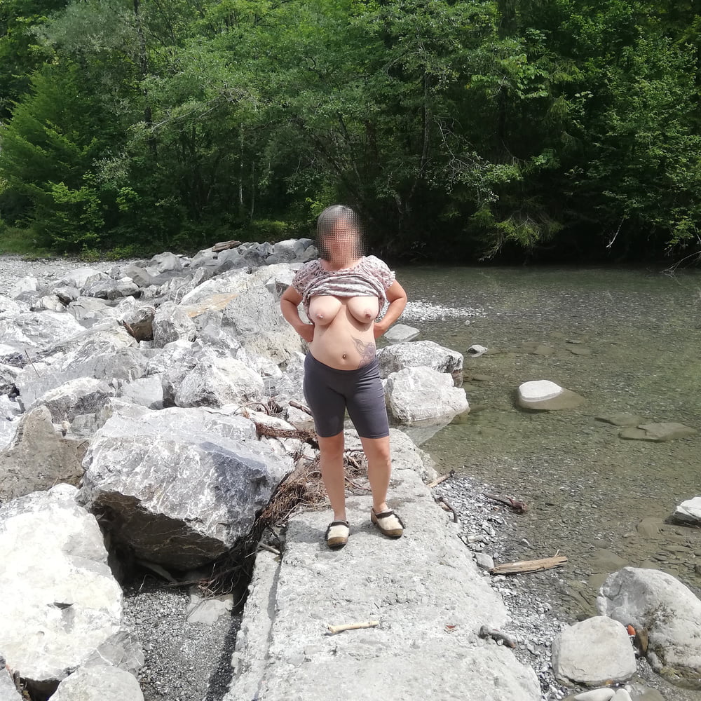 Babe11 draussen 62
 #89318137