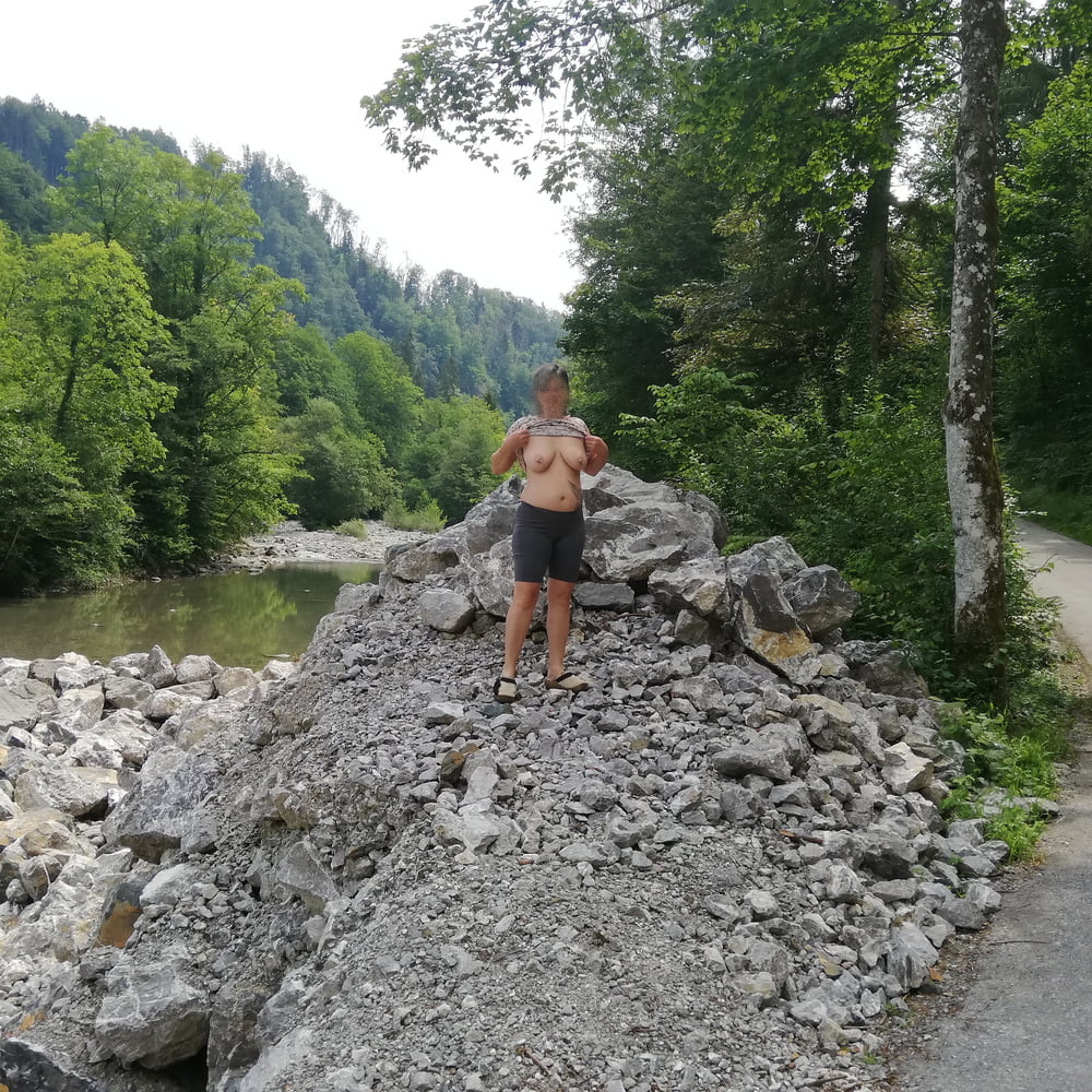 Babe11 draussen 62
 #89318141