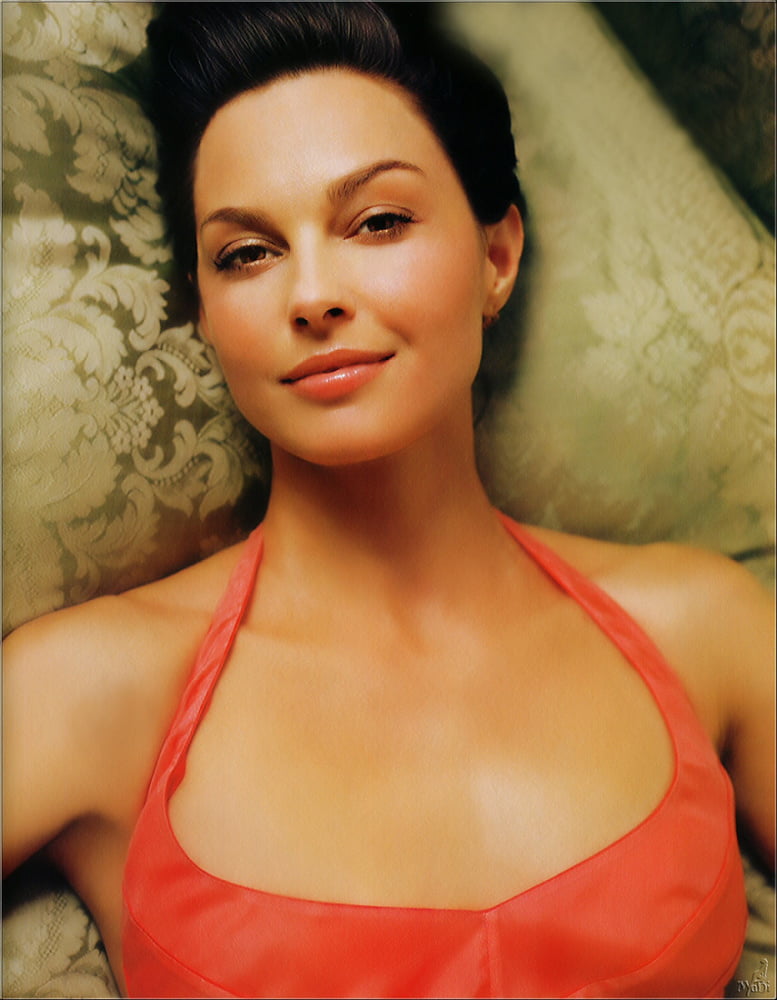 Celebrity Hot 250 - #200 Ashley Judd #101946618