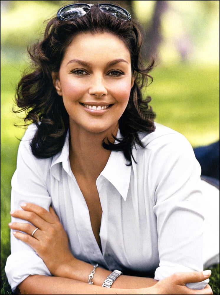 Celebrity Hot 250 - #200 Ashley Judd #101946641