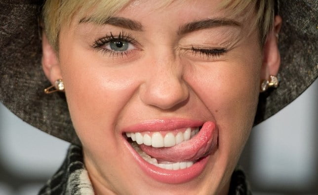Miley cyrus. schlampig faptoy
 #88945969