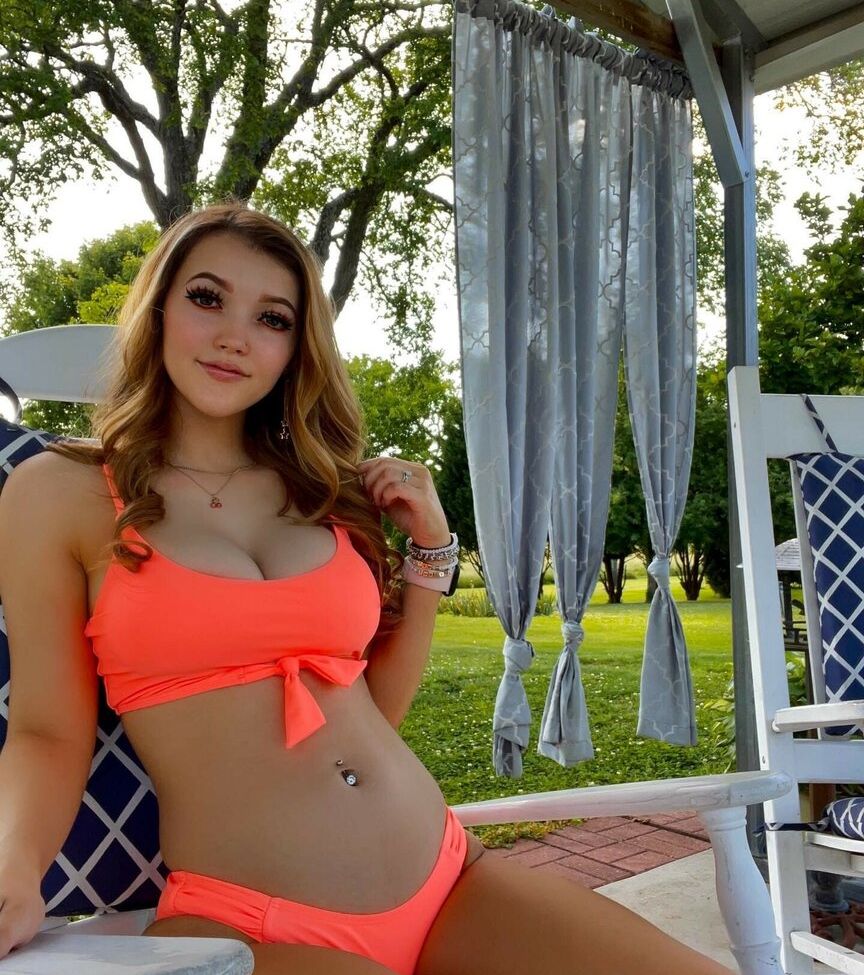 Kristennnhaness nude #109313716