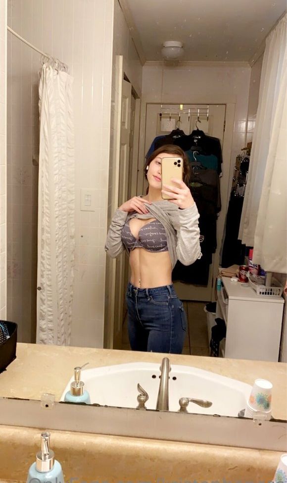 Kristennnhaness nude #109313835