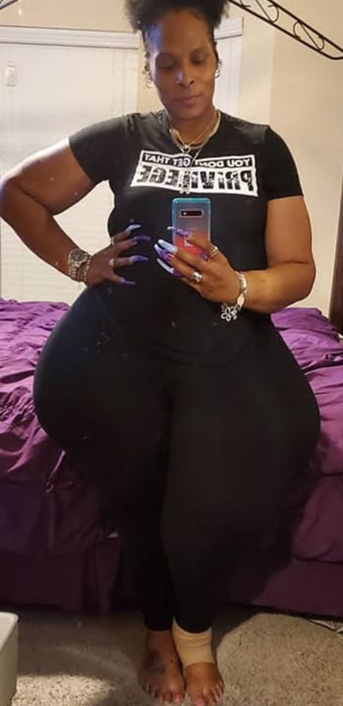 Huge thigh mega booty extra wide hip bbw 4real
 #105007584