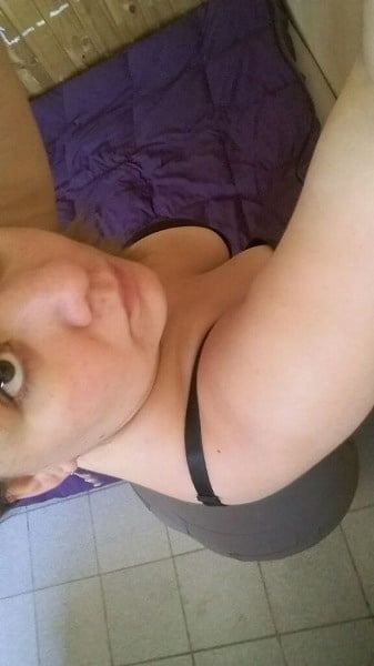 Cajera supermercado caliente
 #92559608