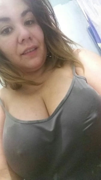 Cajera supermercado caliente
 #92559612