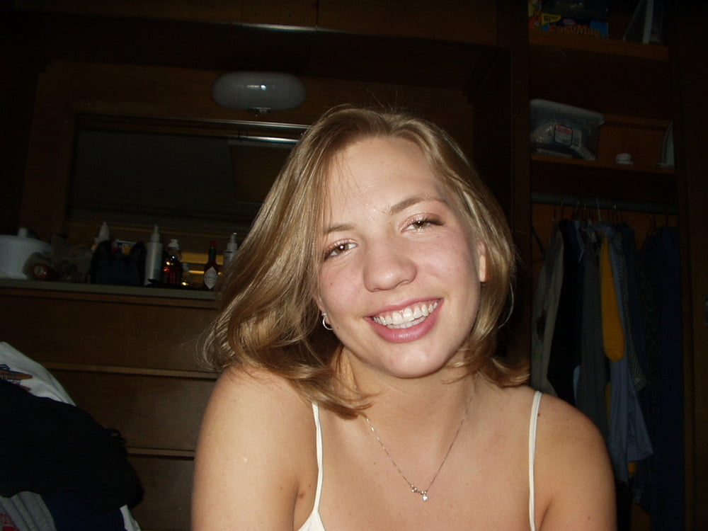 女性は露出を必要とする865 - ムラムラしたセクシーなミルフ
 #100526878