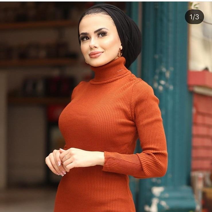 Hot turco hijab signora con e senza hijab
 #95556488