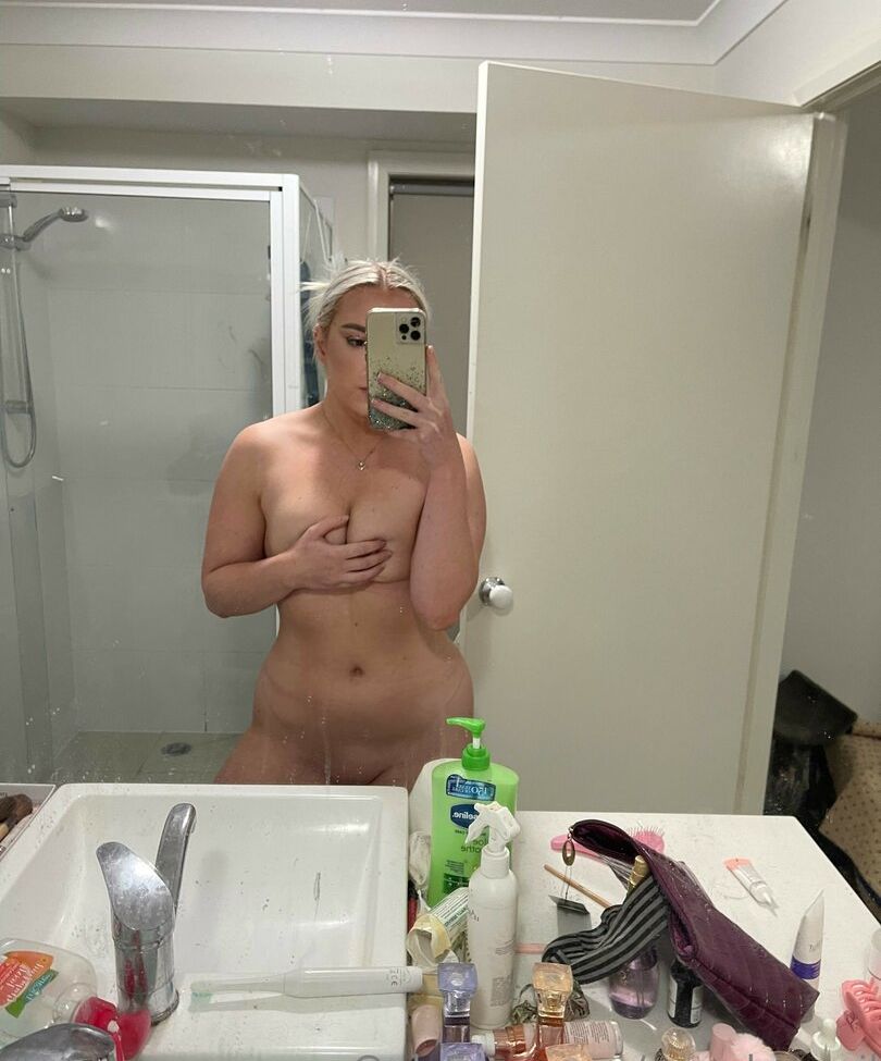Tynnillerobinson nude #109826005