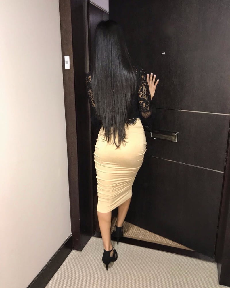 Instagram babe erim indien sexy slut tight body dresses legs
 #102435048