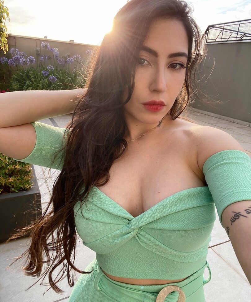 Danielle Vedovelli desnuda #109626711