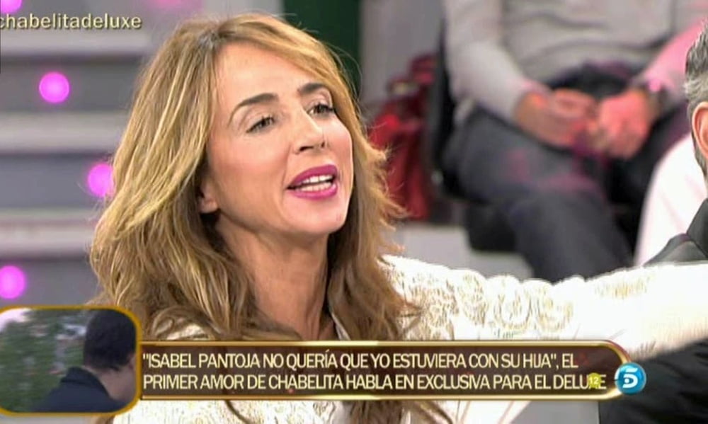 スペインのテレビ番組の乳房マリア・パティノ
 #93611578