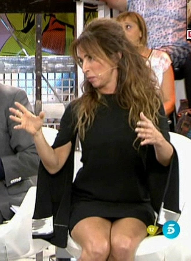 Maria Patino, la milf de la télé espagnole
 #93611663