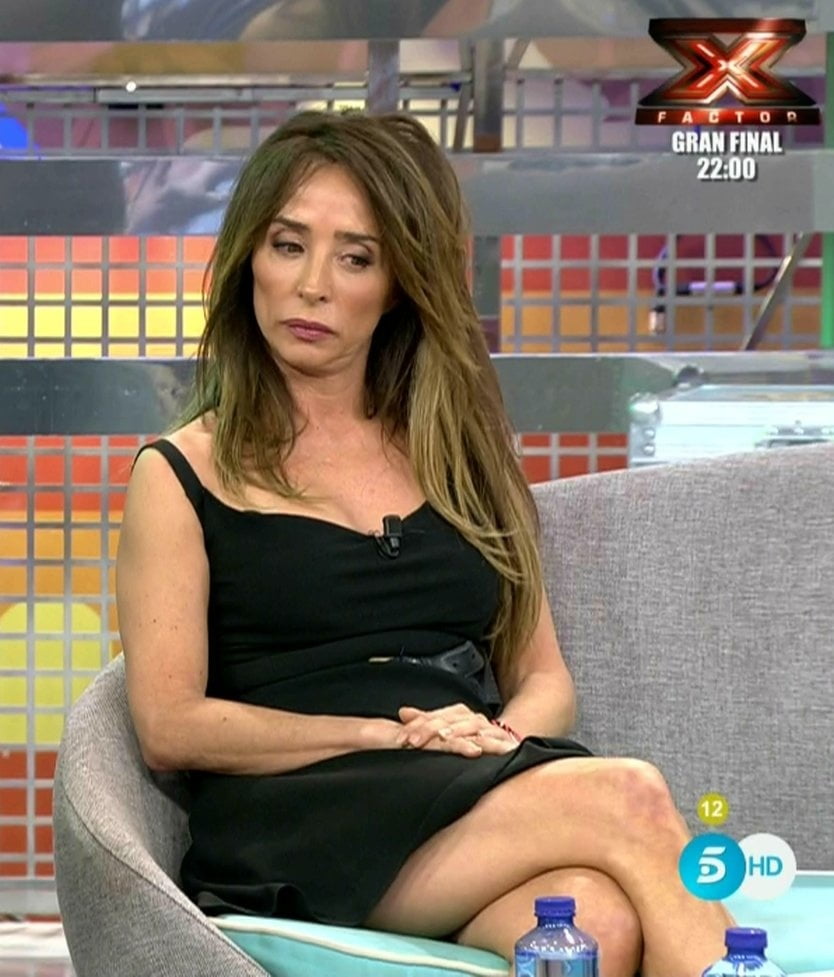 スペインのテレビ番組の乳房マリア・パティノ
 #93611816
