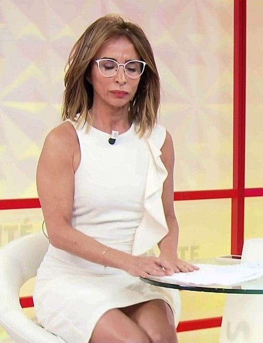 スペインのテレビ番組の乳房マリア・パティノ
 #93612048