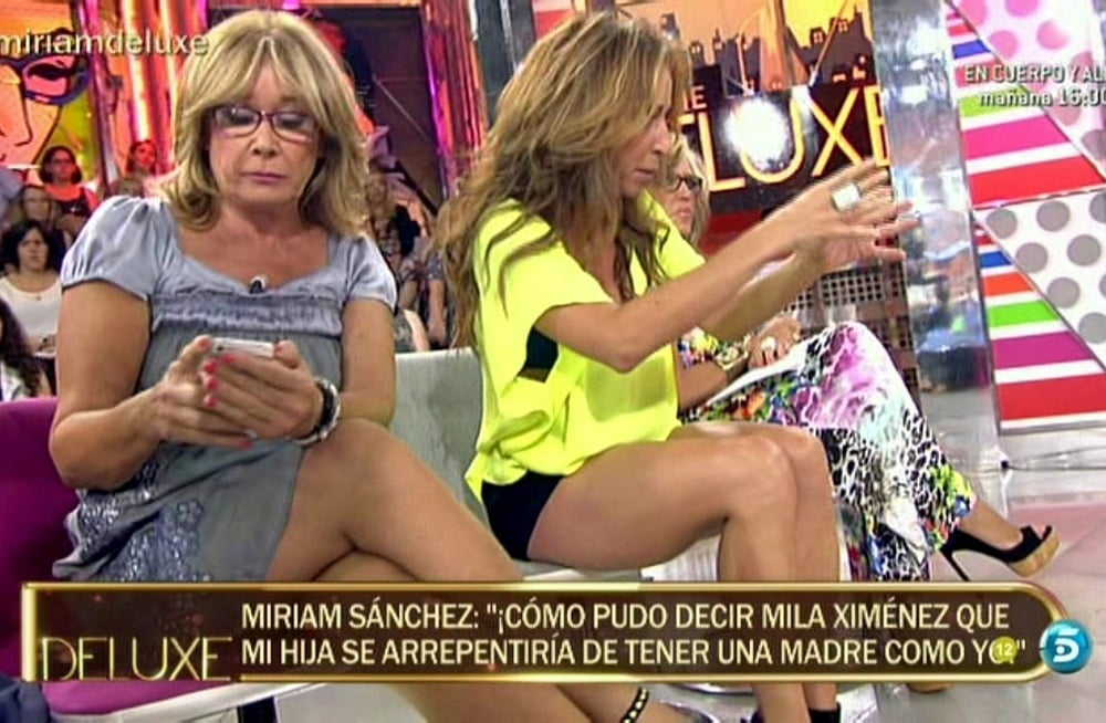 スペインのテレビ番組の乳房マリア・パティノ
 #93612055