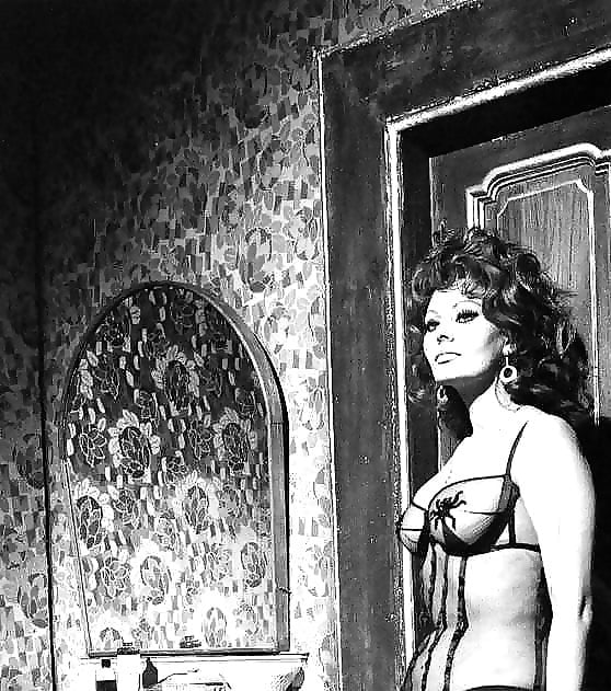 クラシック・ビューティー : ソフィア・ローレン（Sofia Loren
 #92929107