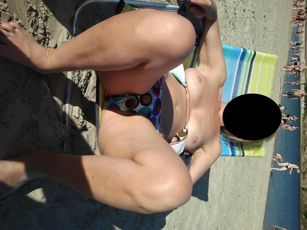 Mi esposa caliente 04: bikini desigual
 #106301890