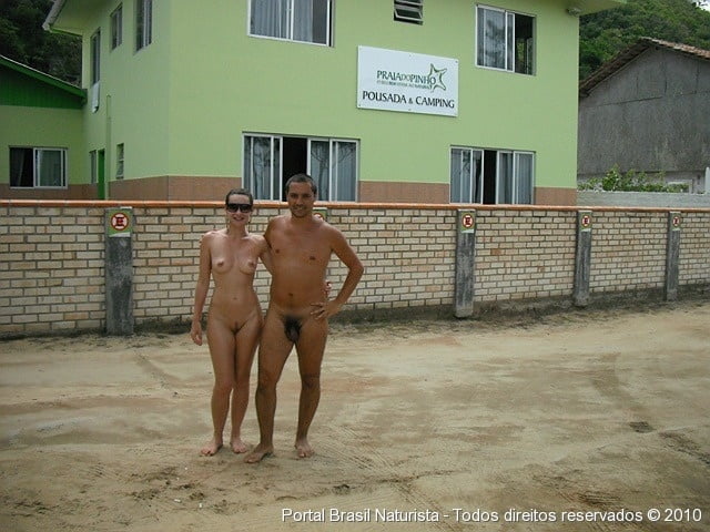 0866 playa desnuda parejas y grupos
 #81031477