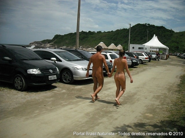 0866 playa desnuda parejas y grupos
 #81031489