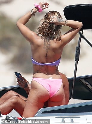 Il corpo incredibile di Rita ora!
 #88802035