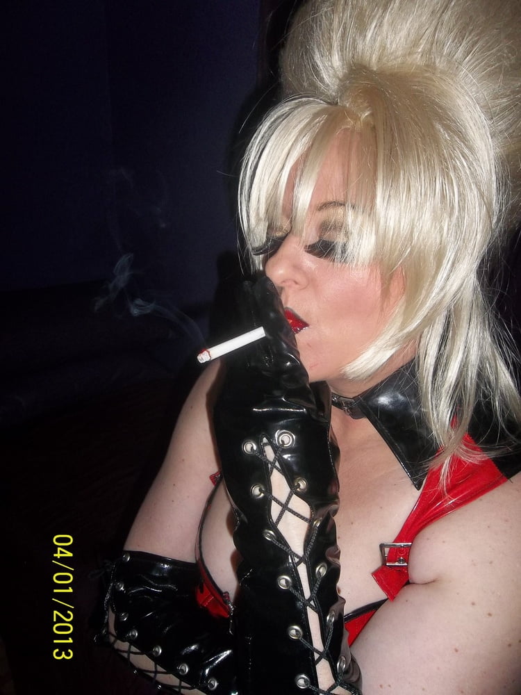 Nueva chica en la ciudad pt 1
 #106728429