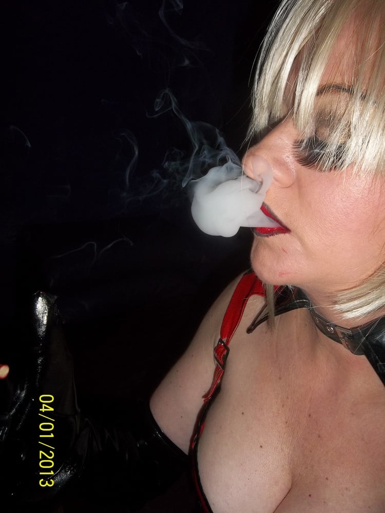 Nueva chica en la ciudad pt 1
 #106728435